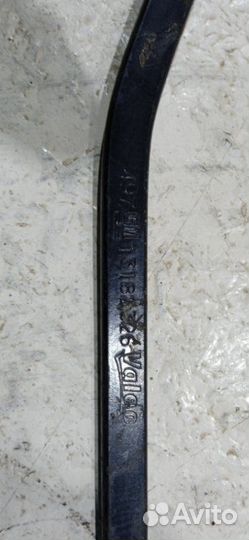 Поводок стеклоочистителя правый Opel Corsa D