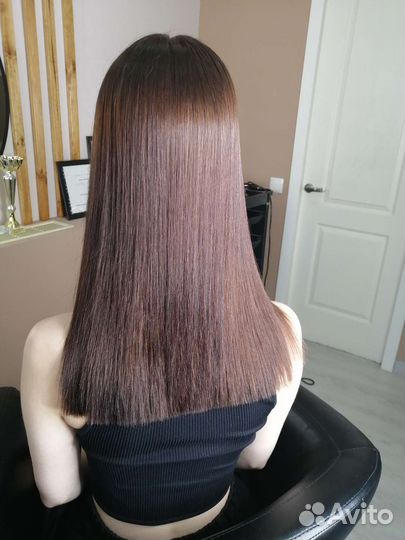 Кератиновое выпрямление волос
