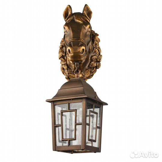 Бра настенный металлический со стеклом