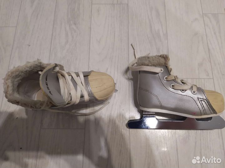 Коньки детские 26 размер