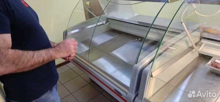 Холодильник витрина