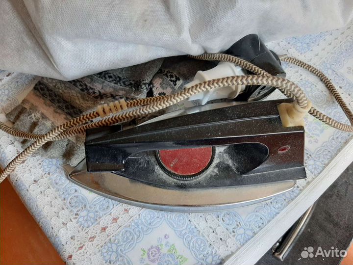 Утюг чугунный старинный