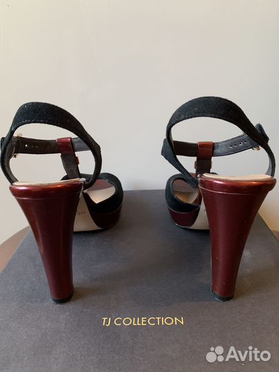 Босоножки женские