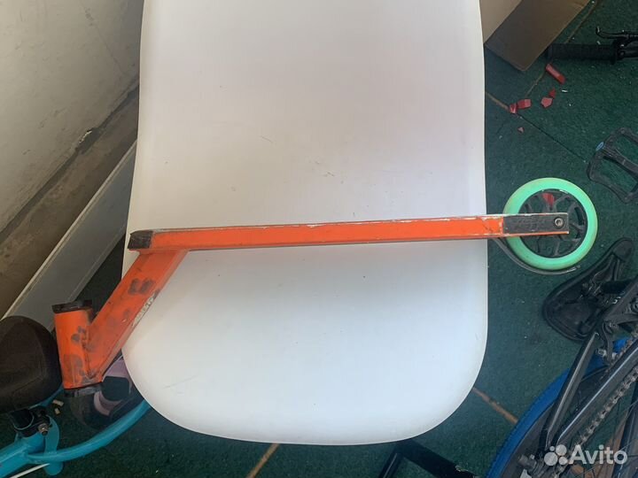 Детали от трюкового самоката