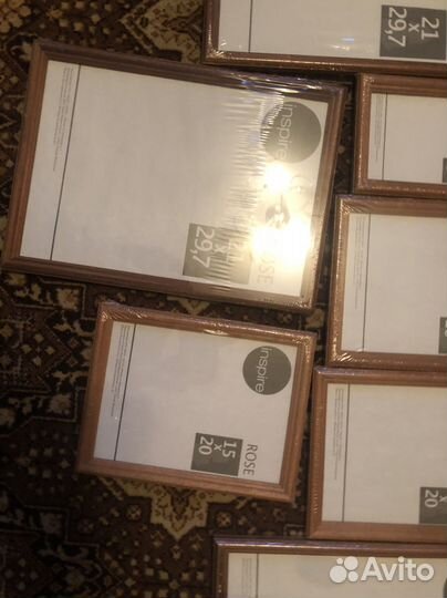 Деревянные рамки для фотографий новые