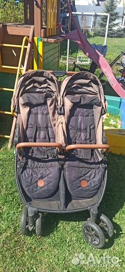 Коляска для двойни