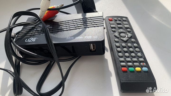 Ресивер, приставка u2c (dvb-t2)