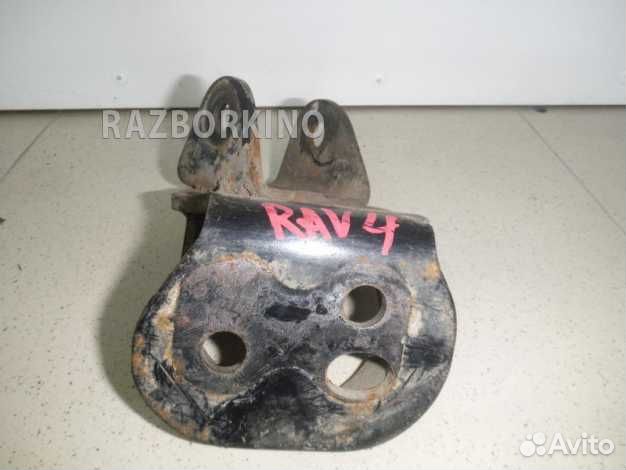 Кронштейн заднего амортизатора