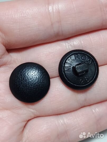 Пуговицы одёжные чёрные