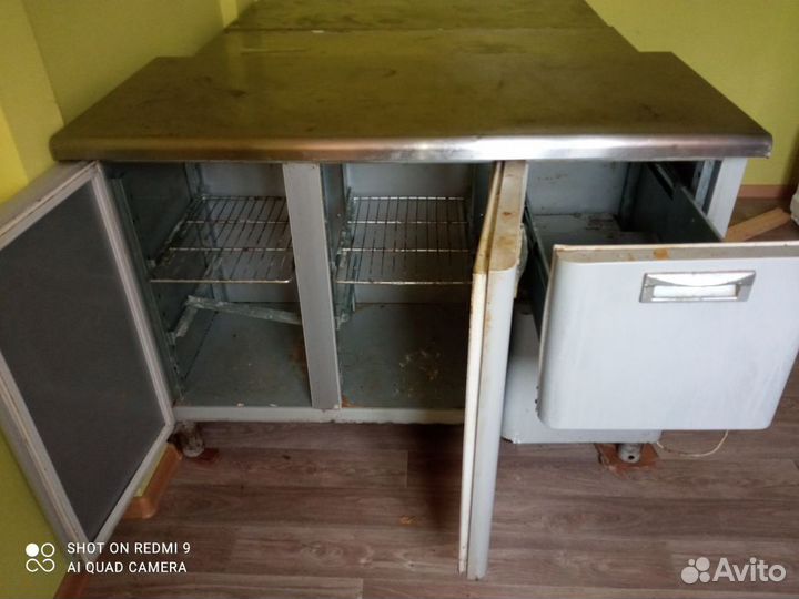 Стол-холодильник