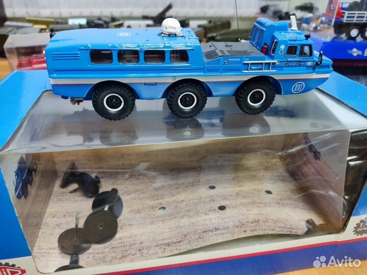 Модель ЗИЛ-49061 Синяя Птица 1/43