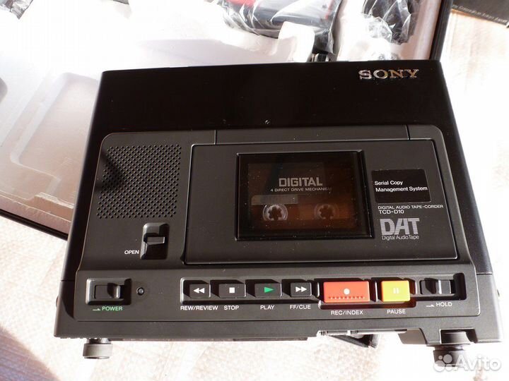 Sony TCD-D10 DAT Digital Audi Tape-Corder Рекордер