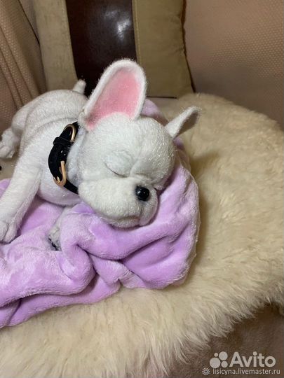 Реалистичная мягкая игрушка собака