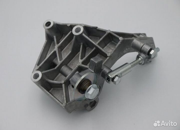 Кронштейн генератора калина гранта