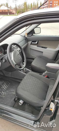 LADA Priora 1.6 МТ, 2013, 270 000 км