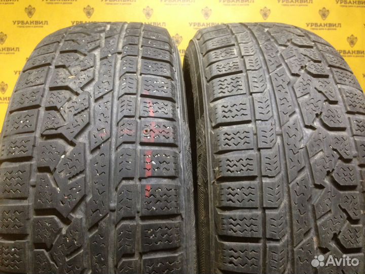 Kumho I'Zen RV Asymmetric 215/65 R16 98H