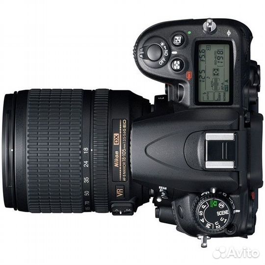 Зеркальный фотоаппарат nikon D7000