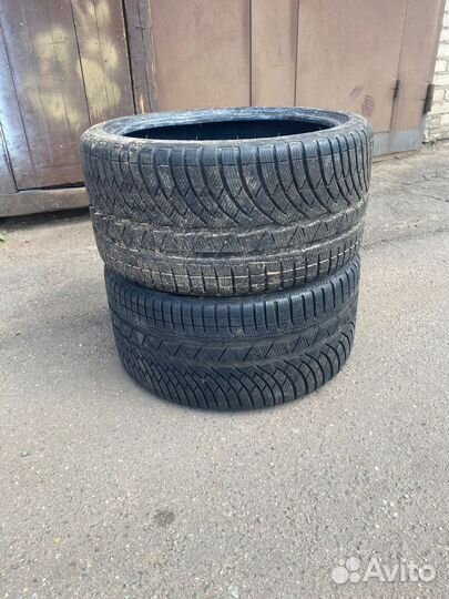 Michelin Pilot Alpin 285/30 R19 204