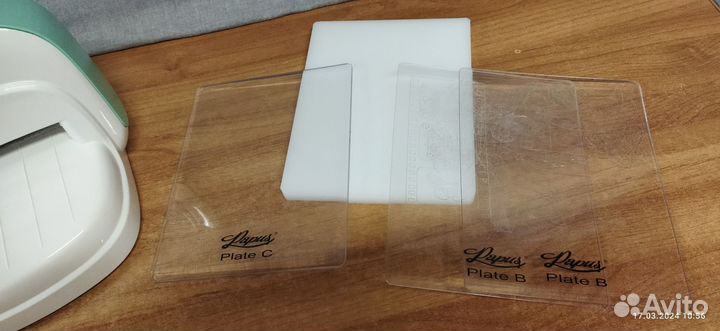 Машинка для вырубки и тиснения, эмбоссинг