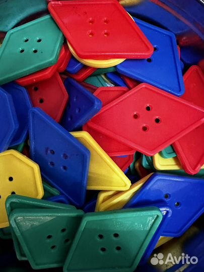 Детские развивающие игрушки