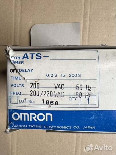 Omron ATS-11T (0,2 с до 200 с)