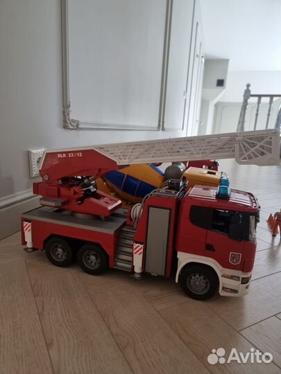 Машинки bruder