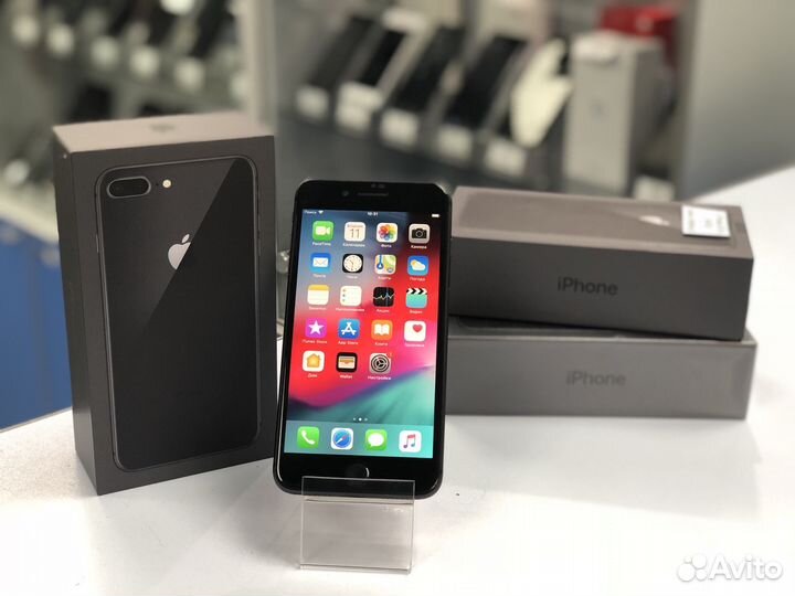 iPhone 8 Plus серый космос