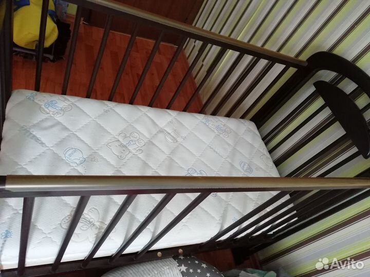 Кроватка детская