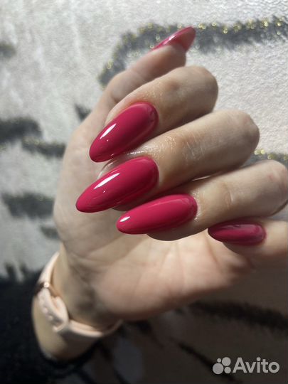 Мастер маникюра и педикюра