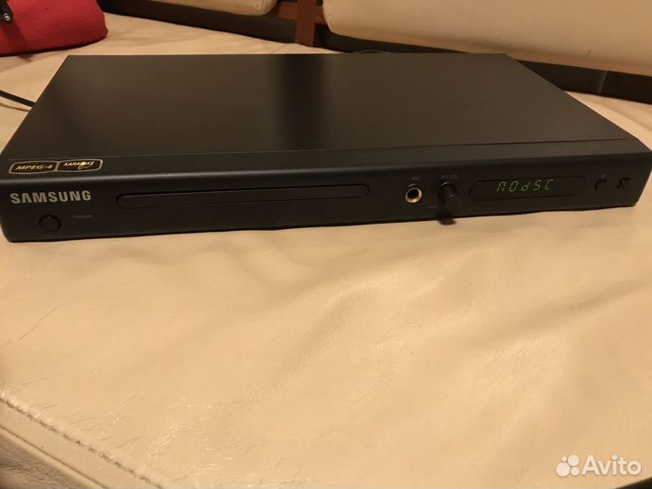 DVD плеер с караоке Samsung P181K
