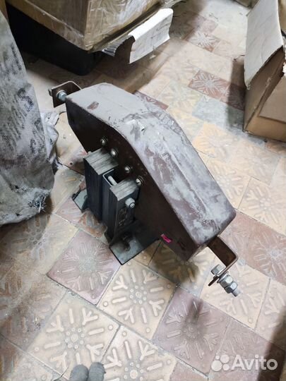 Трансформатор тока тпл10квт 75/5а