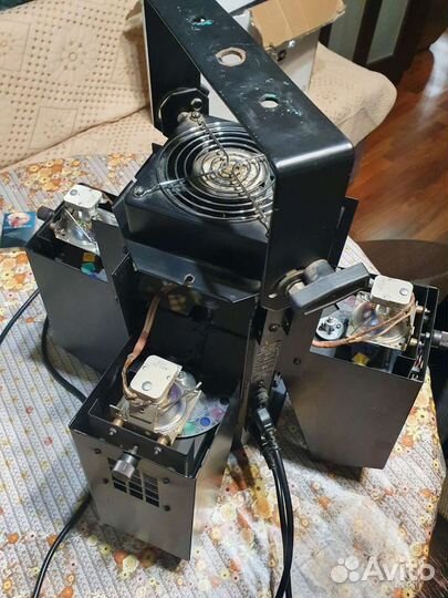 Центральный световой эффект Universal Dragon