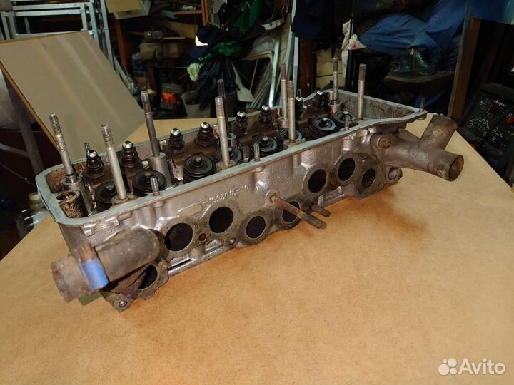 Головка блока цилиндров 21213