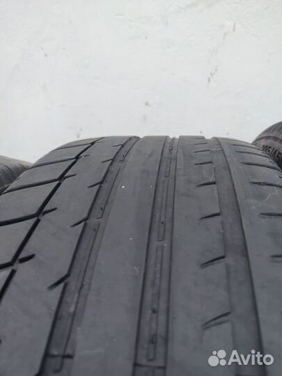 Triangle Sportex TSH11 235/45 R17