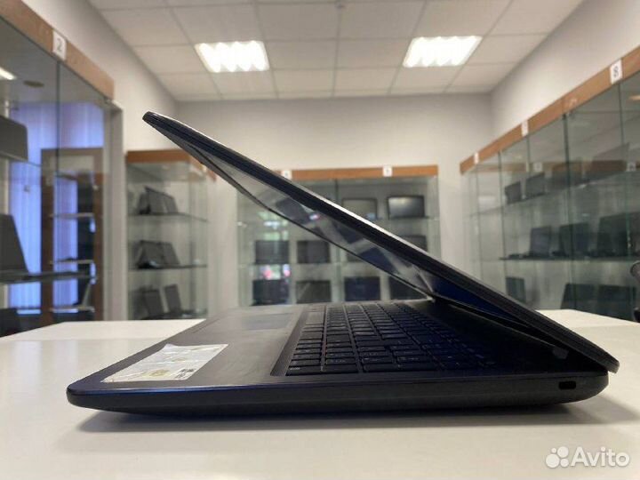 Ноутбук Asus VivoBook 15.6