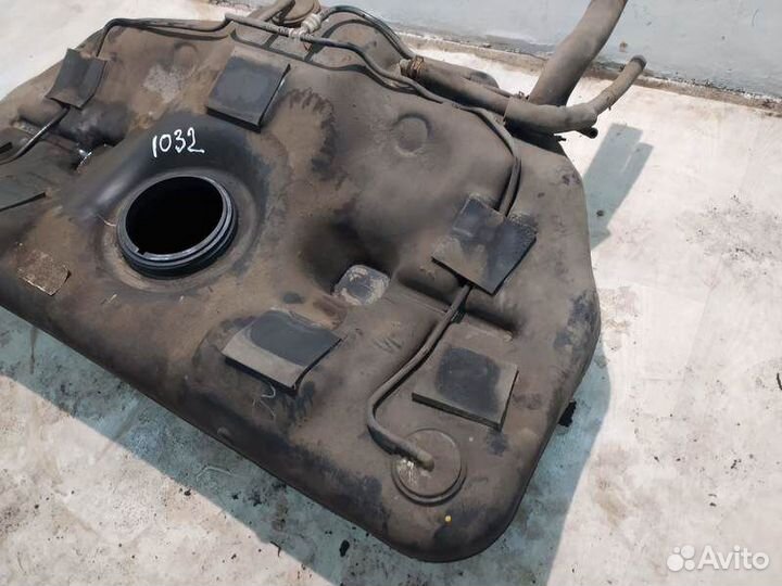 Топливный бак Nissan Almera Classic B10