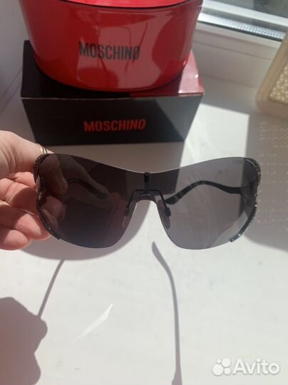 Солнцезащитные очки женские