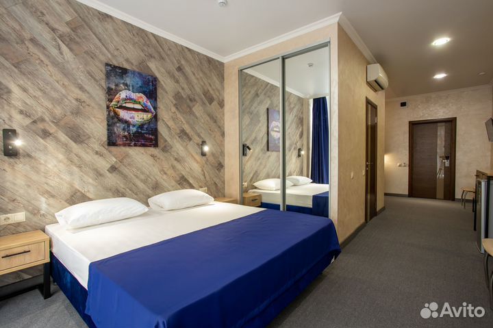 Гостиница с бассейном посуточно