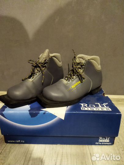 Зимняя спортивная обувь