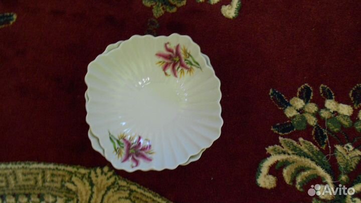 Сервиз кофейный, чайный и 3 салатницы