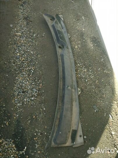 Жабо стеклоочистителя Opel Insignia