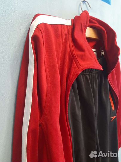 Спортивный костюм женский. S