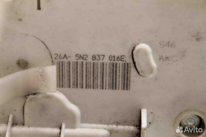 Замок двери передней правой Volkswagen Passat CC 2