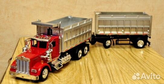 Модель машины трейлер с прицеп. Кenworth W900 N22