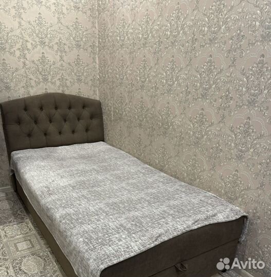 Кровать