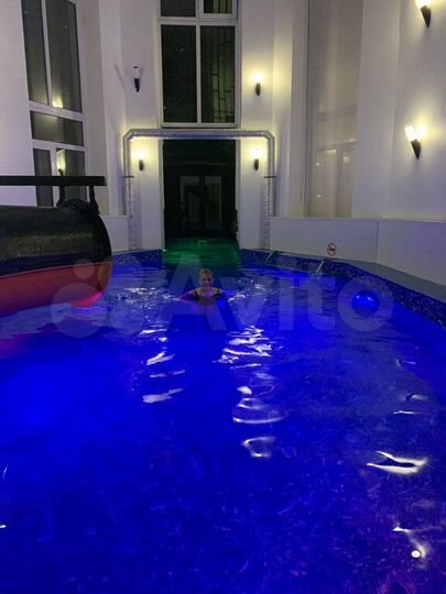 Коттедж 1240 м² на участке 40 сот.