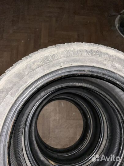 Yokohama 104ZR 205/55 R16 94B