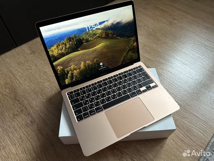 Apple MacBook Air 13, 2020, retina. i3, 256 SSD