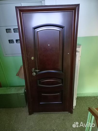 Дверь входная