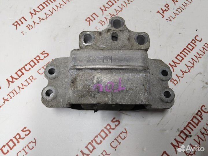 Подушка двигателя Volkswagen Touran 1T BMY 2009